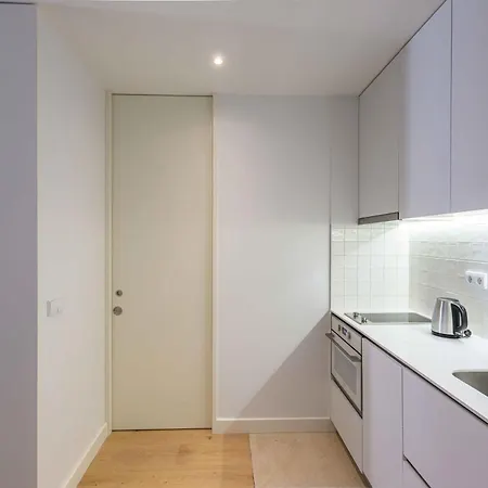 Pause Apartment